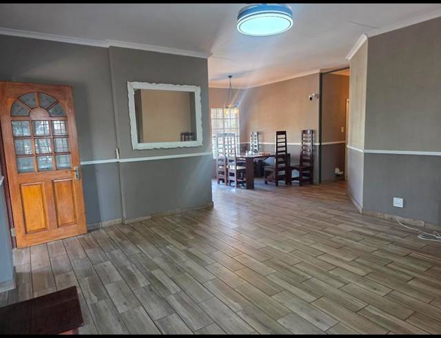 3 BEDROOM HOUSE FOR SALE IN PLANTATION